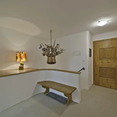 Chesa Tussilago - 公寓 *