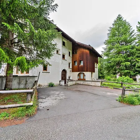 Chesa Tussilago - 公寓